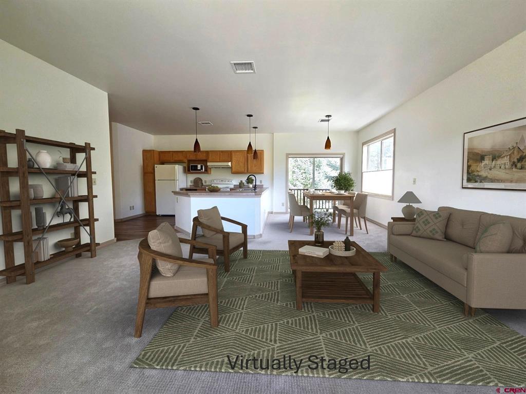 35 Sunshine Ct Unit: 6