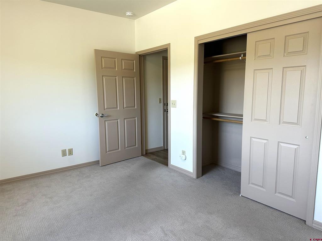35 Sunshine Ct Unit: 6