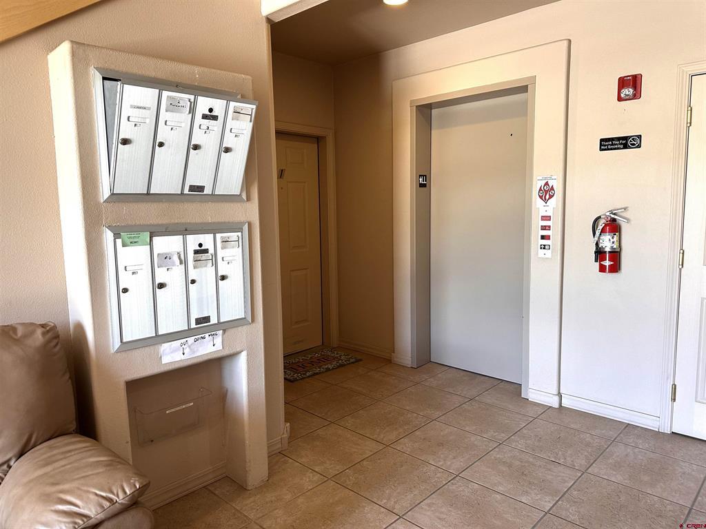 35 Sunshine Ct Unit: 6