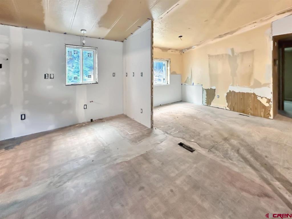 450 Rosalie Drive