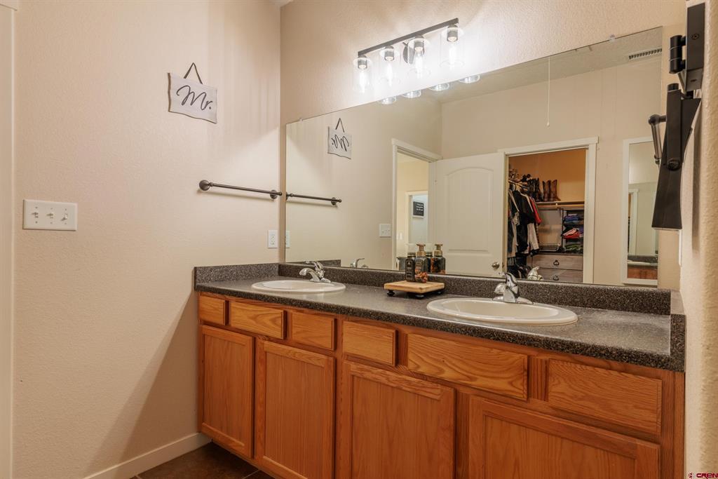 5 & 11 Road 26340