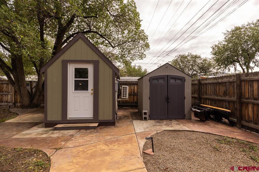 645 W Grand Avenue