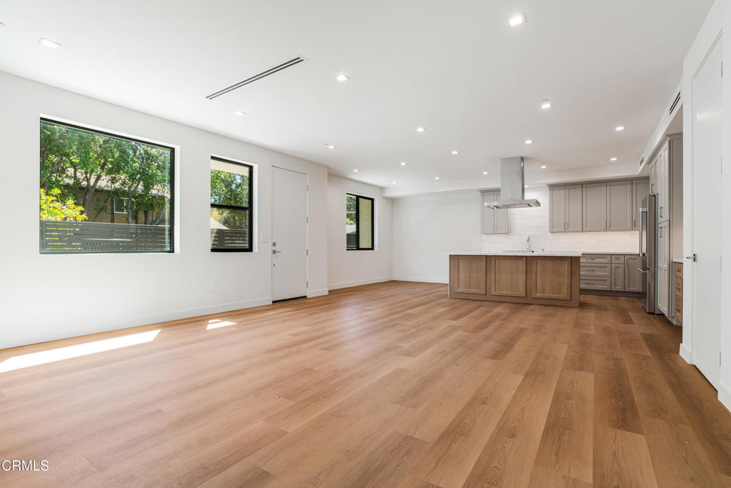 2821 Los Robles Road