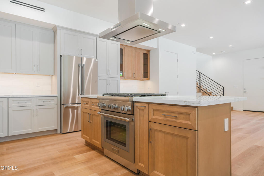 2821 Los Robles Road