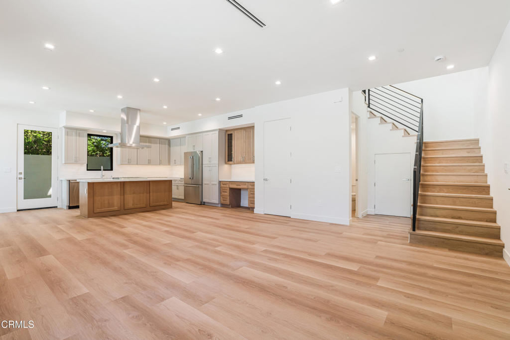 2821 Los Robles Road