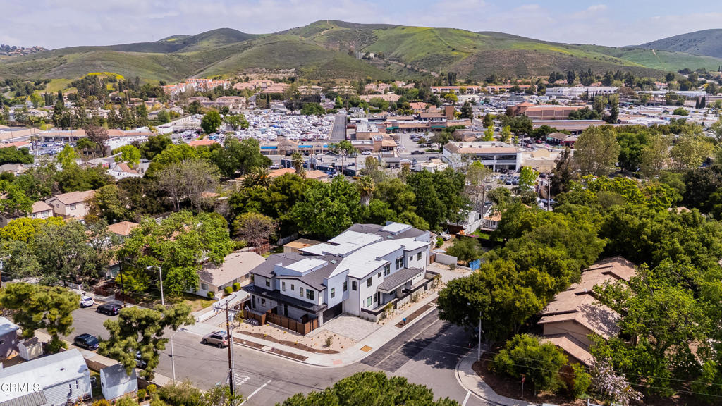 2821 Los Robles Road