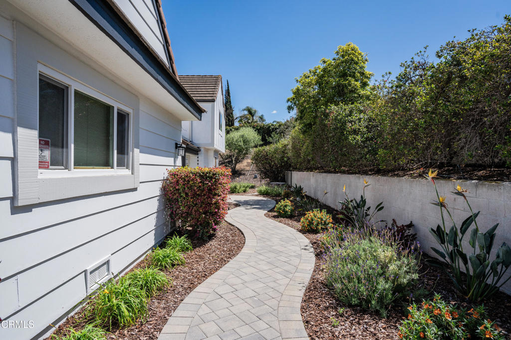 6065 Cielo Vista Court