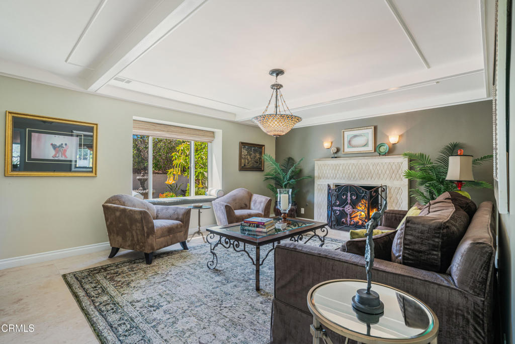 6065 Cielo Vista Court