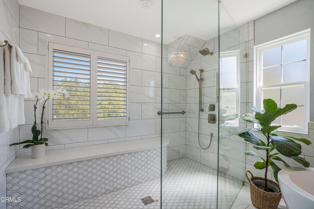 6065 Cielo Vista Court