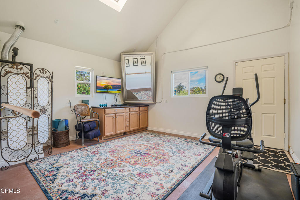 6065 Cielo Vista Court