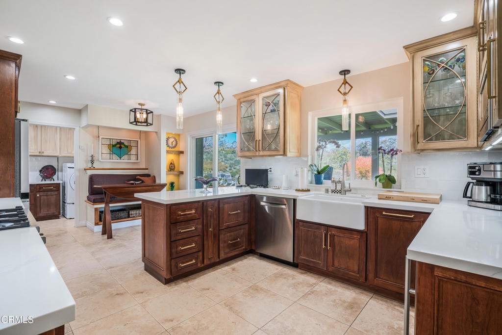 6065 Cielo Vista Court