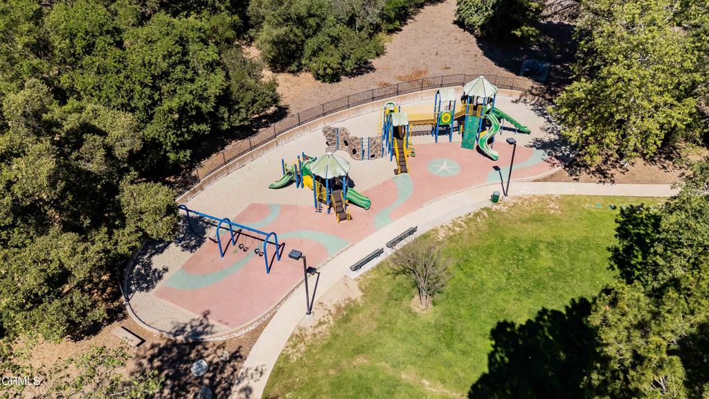 1093 Evenstar Avenue