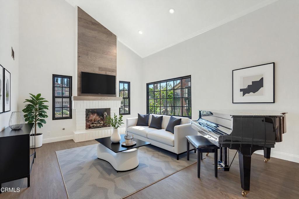 1093 Evenstar Avenue