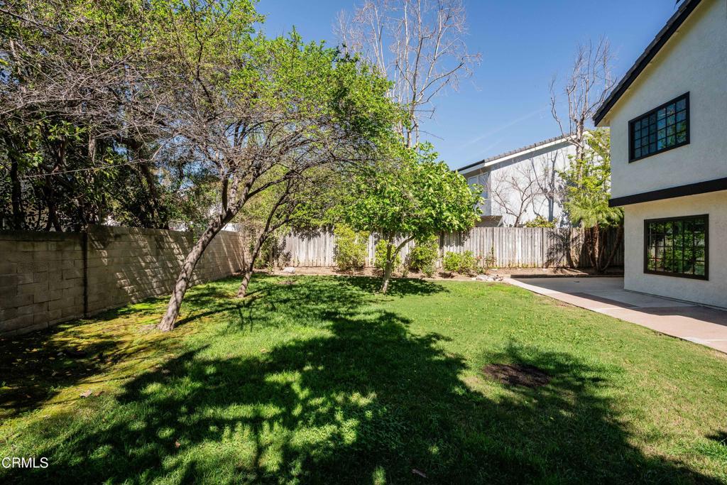 1093 Evenstar Avenue