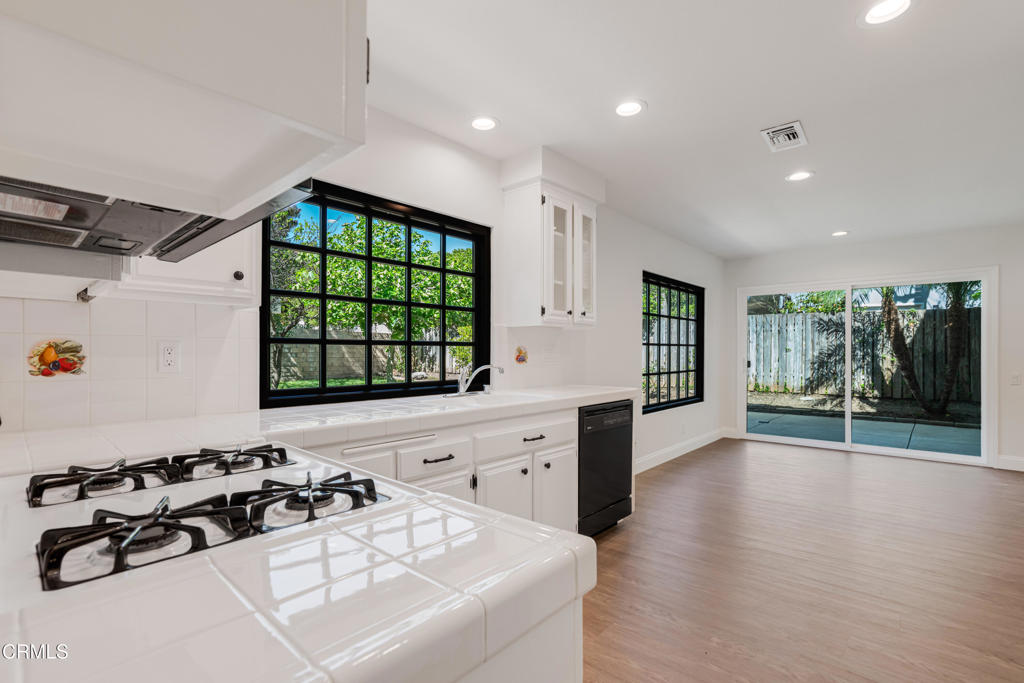 1093 Evenstar Avenue