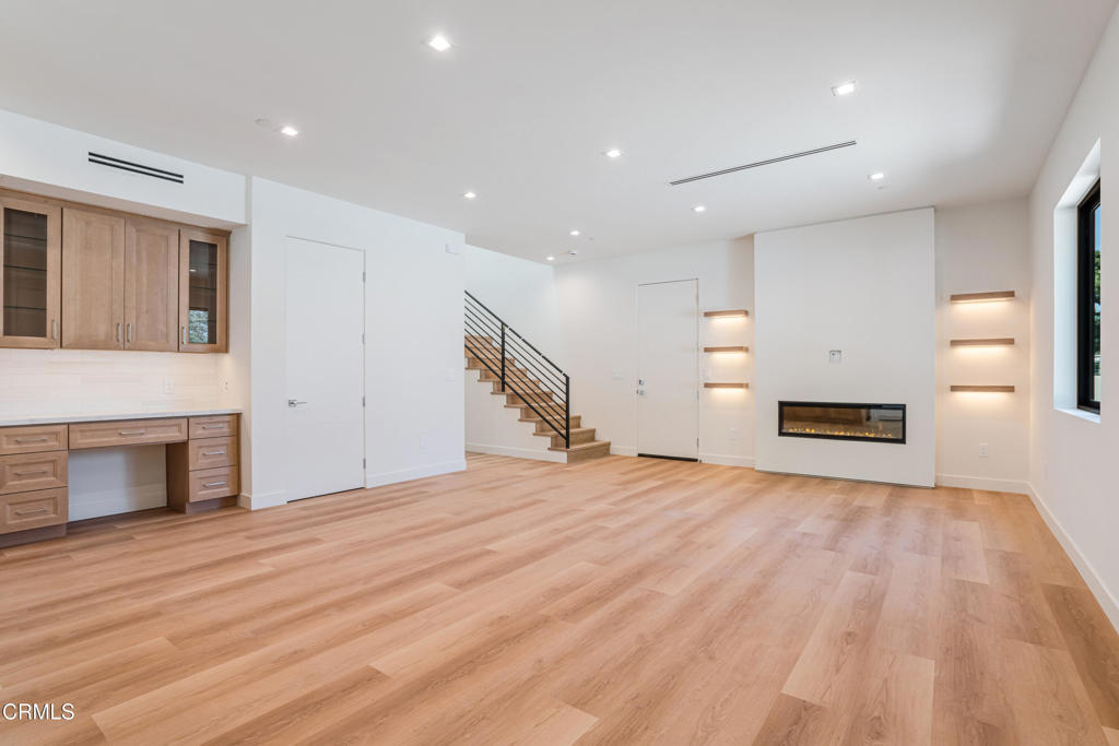 2821 Los Robles Road