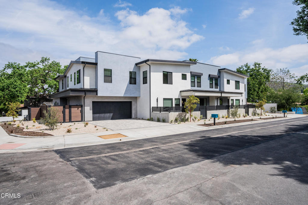 2821 Los Robles Road