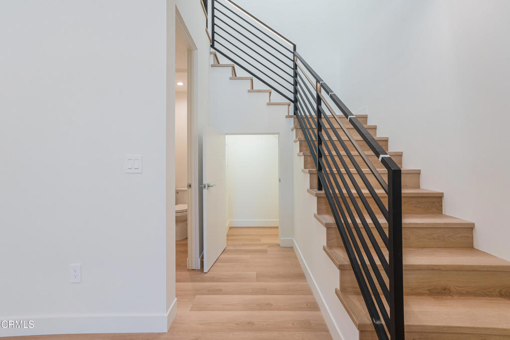 2821 Los Robles Road