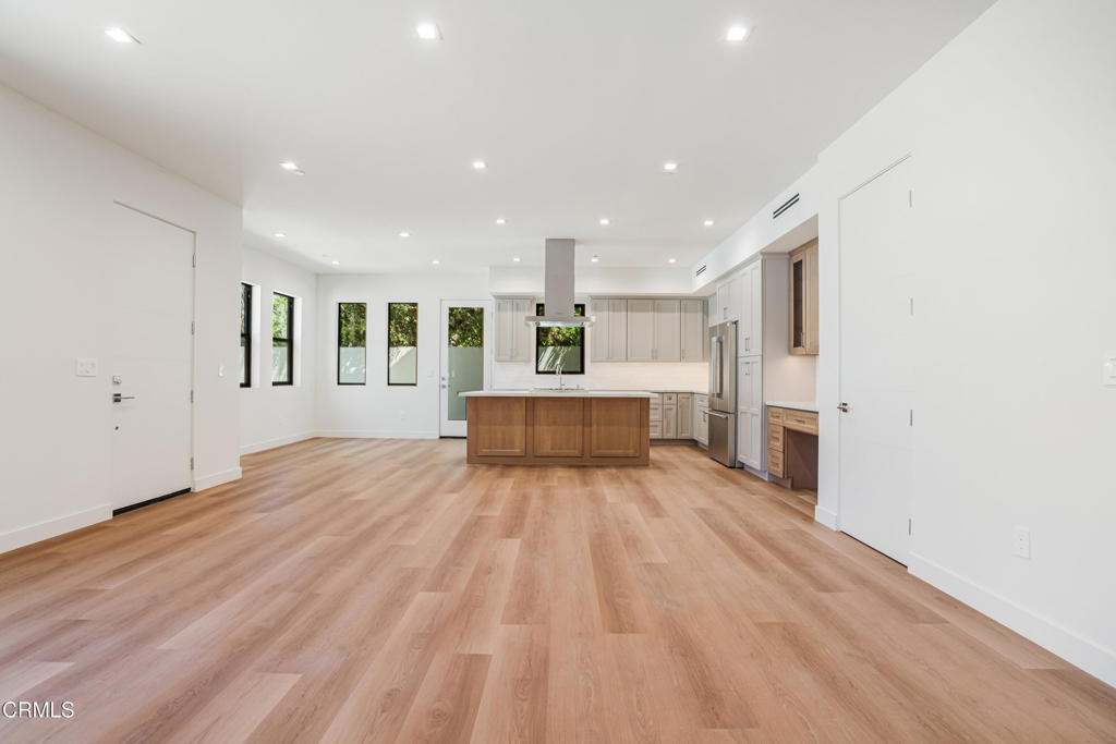 2821 Los Robles Road