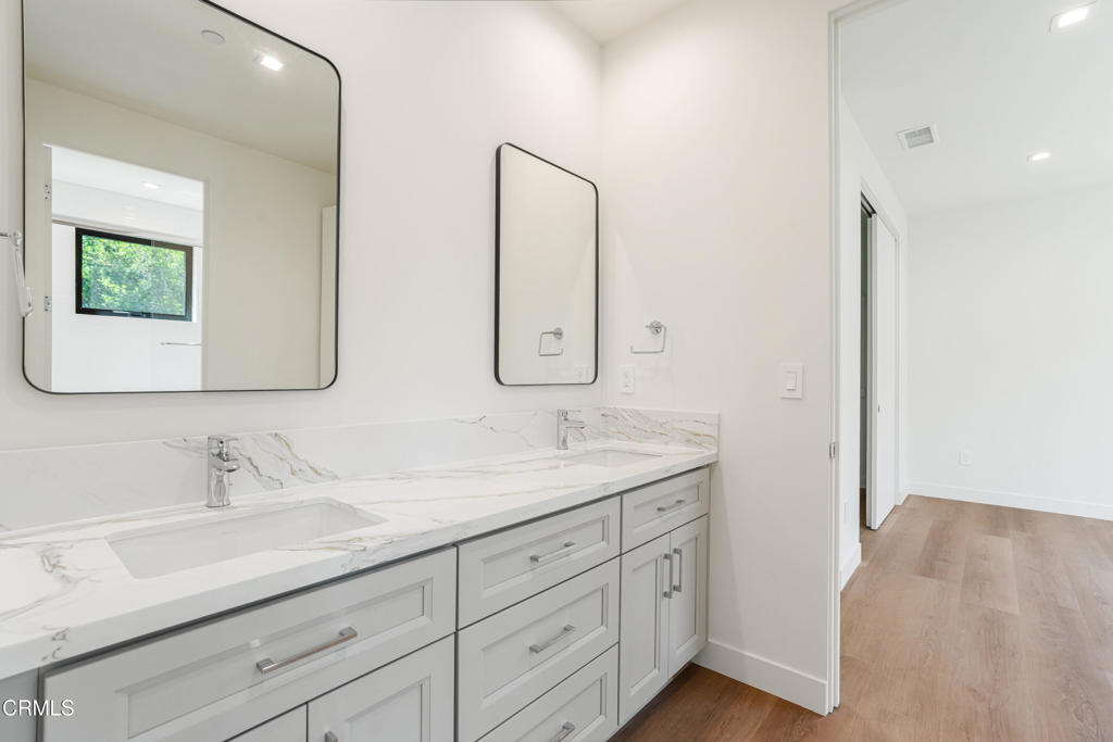 2821 Los Robles Road