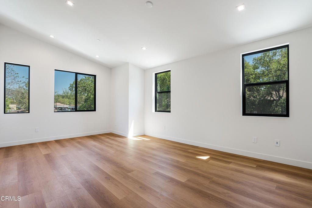 2821 Los Robles Road