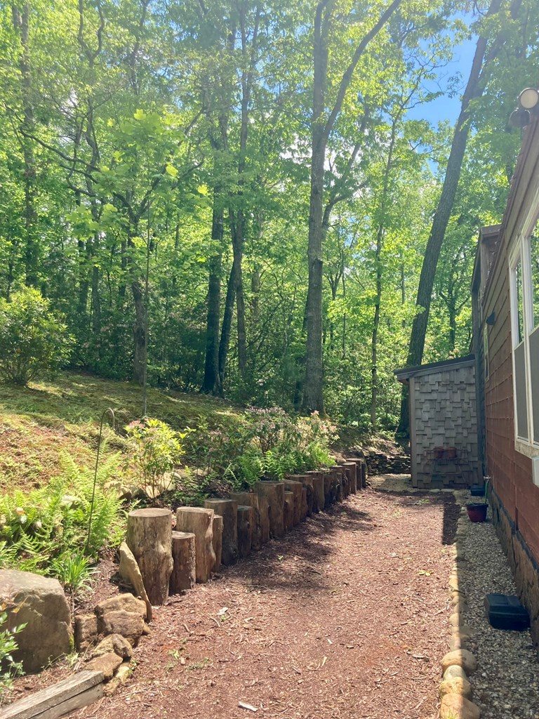 9 Bear Pen Cove