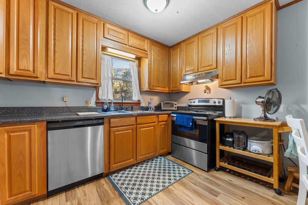 169 Ammons Rd