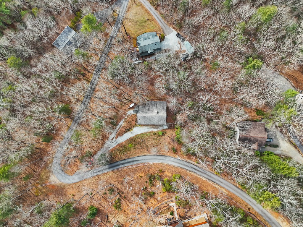 220 Laurel Dr