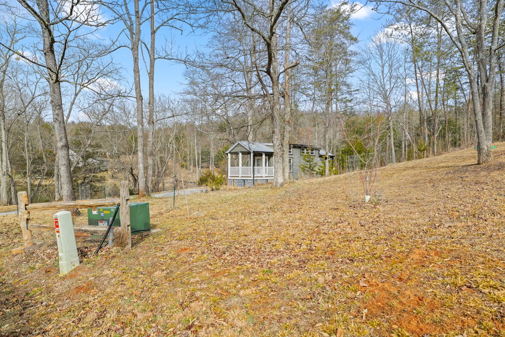 251 Bear Pen Cv