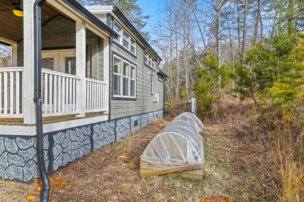 251 Bear Pen Cv
