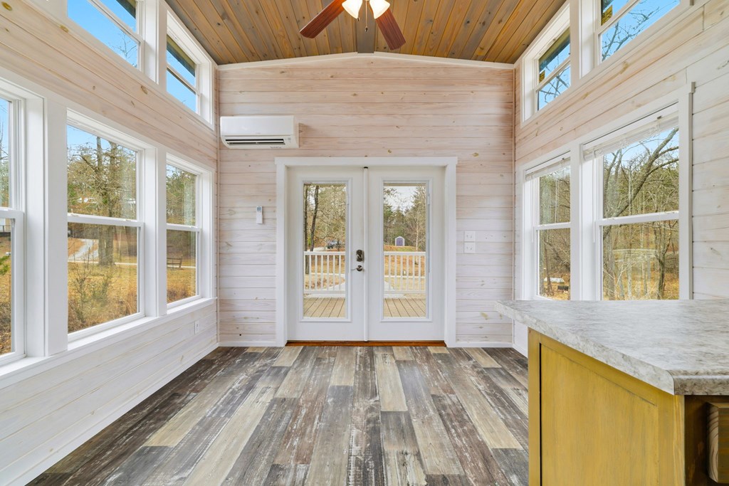 251 Bear Pen Cv
