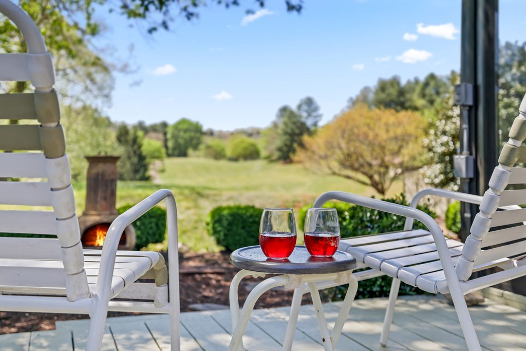 41A Mint Lake Court East