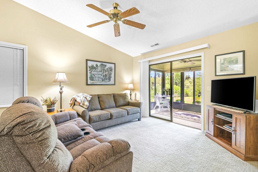 41A Mint Lake Court East