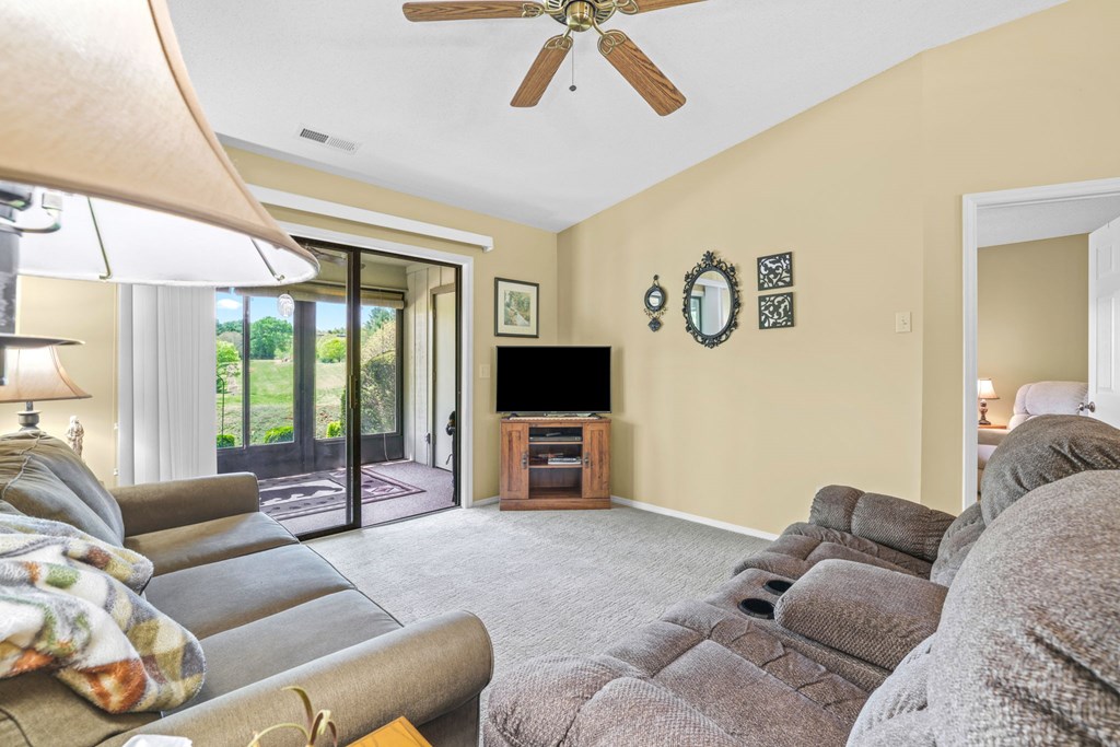 41A Mint Lake Court East