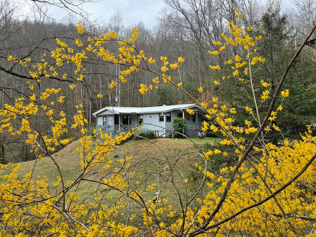 2572 South Skeenah Road