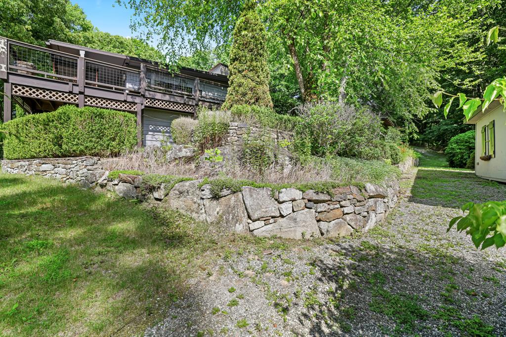 59 STEWART RD