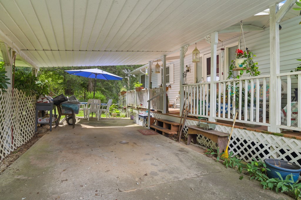 304 Cedar Estates Rd
