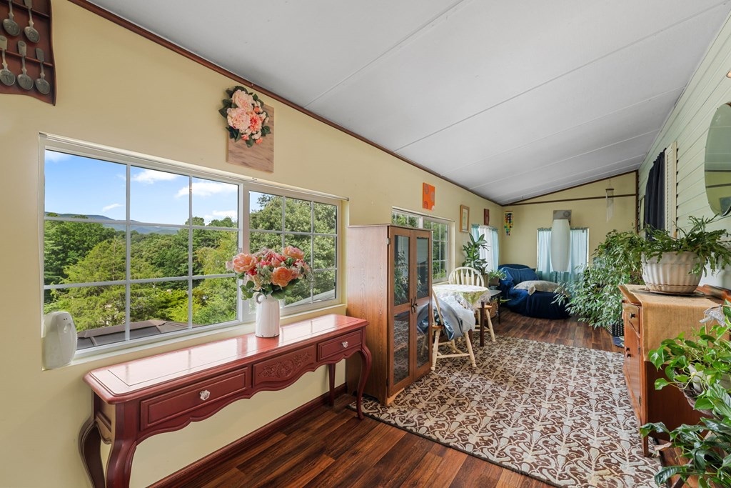304 Cedar Estates Rd