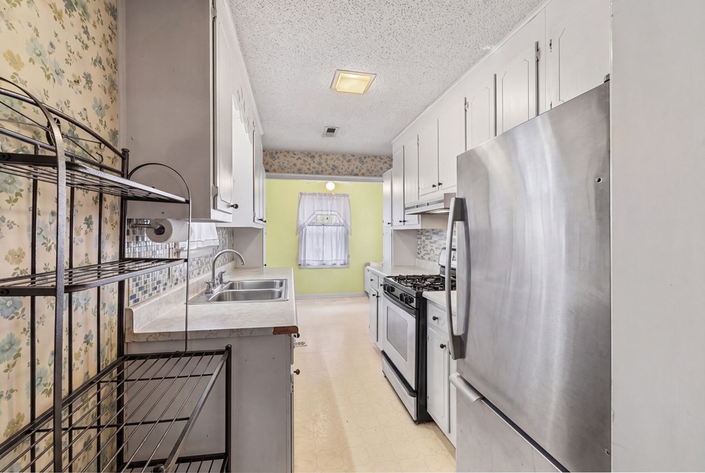 304 Cedar Estates Rd