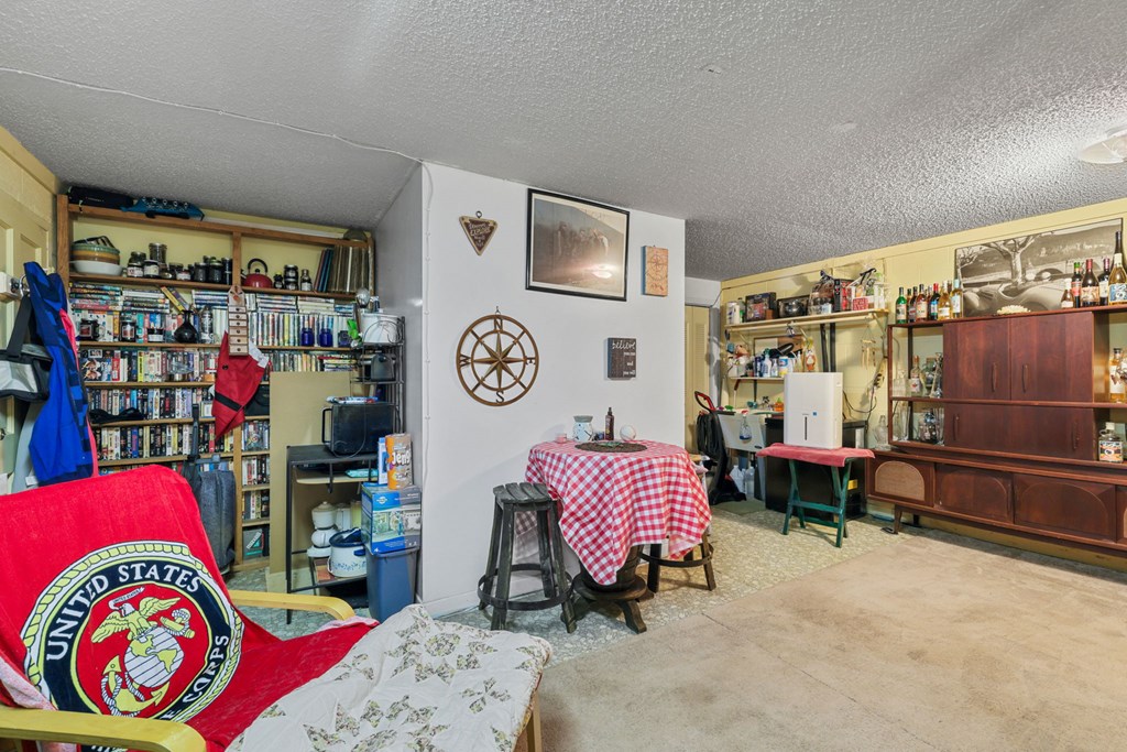 304 Cedar Estates Rd