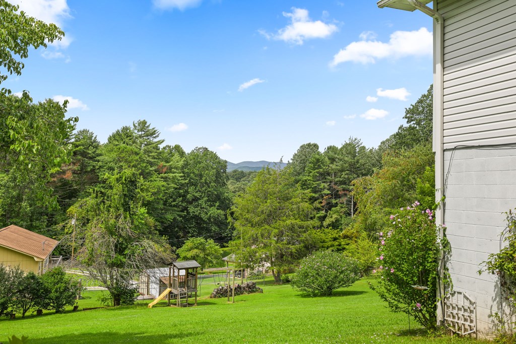 304 Cedar Estates Rd