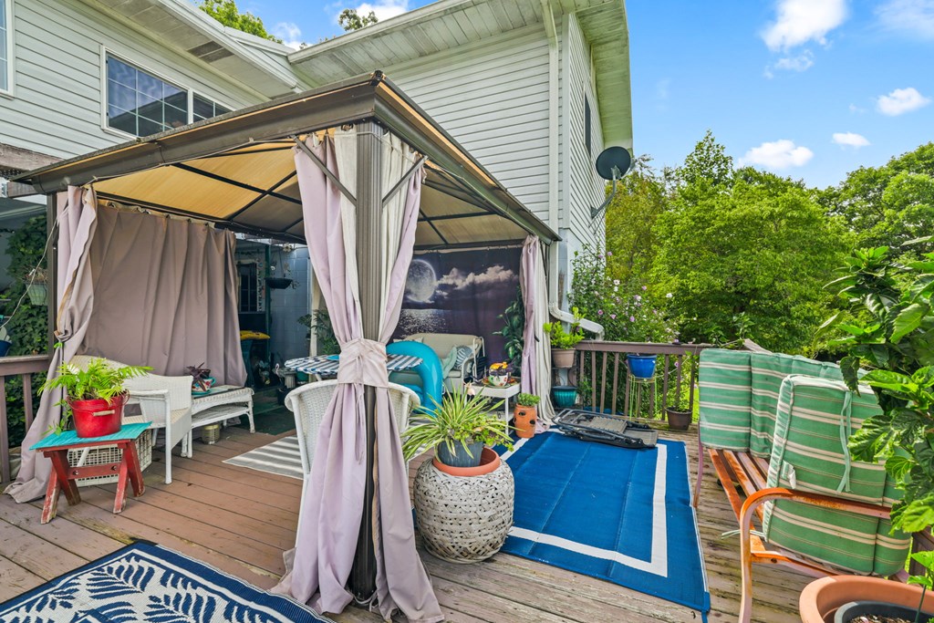 304 Cedar Estates Rd
