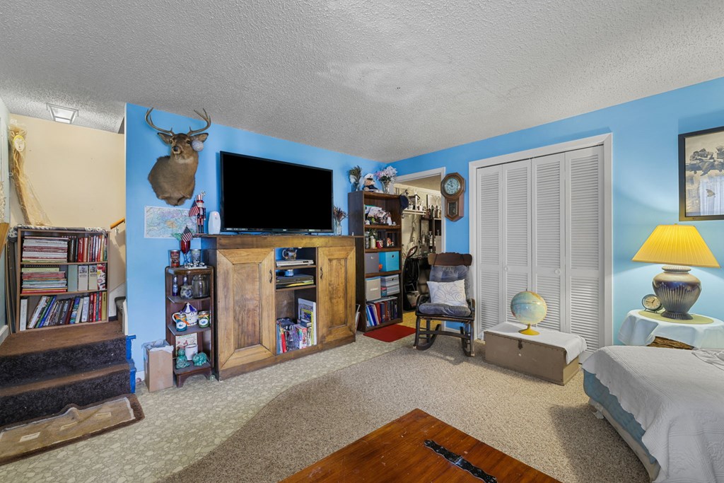304 Cedar Estates Rd