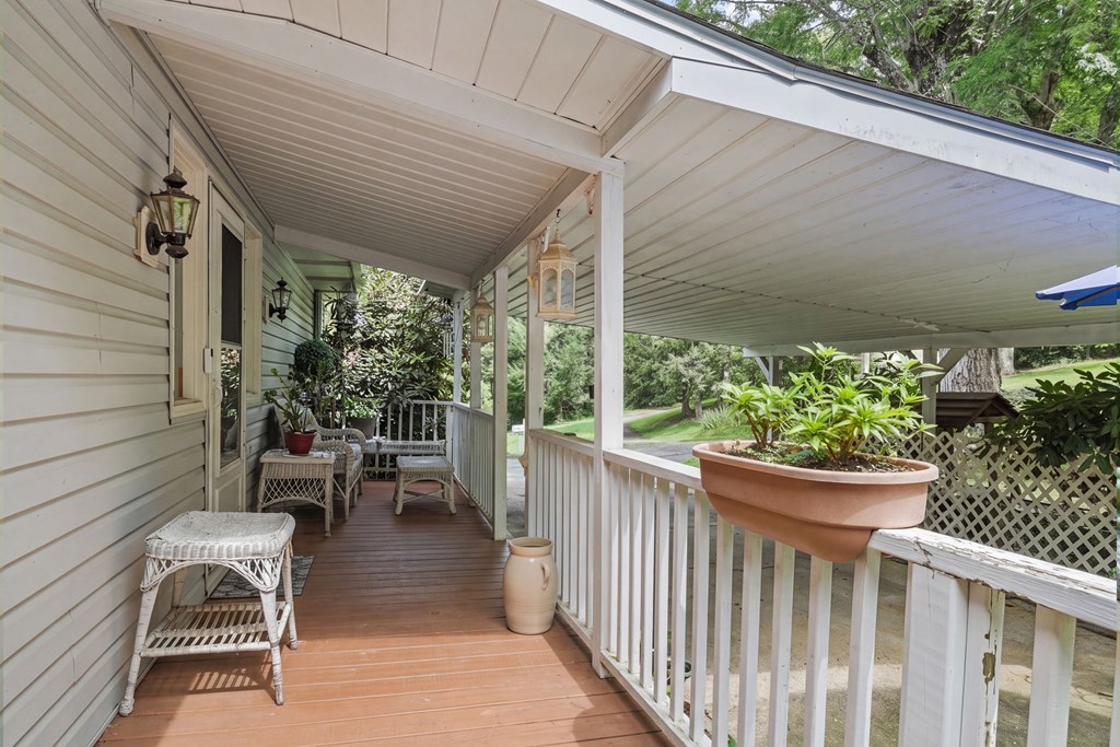 304 Cedar Estates Rd