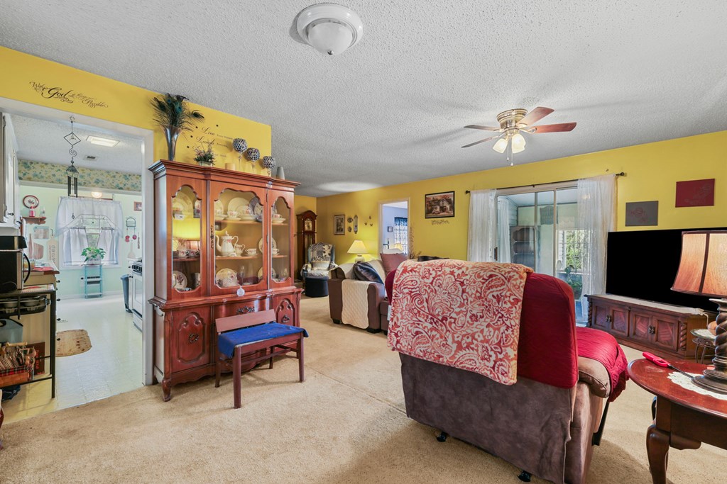 304 Cedar Estates Rd