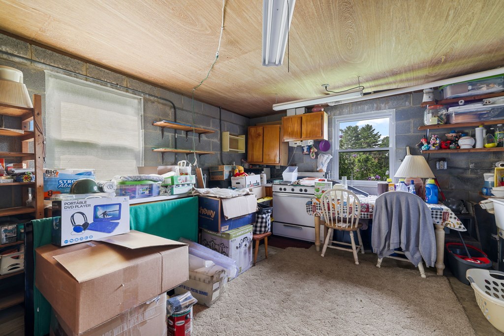 304 Cedar Estates Rd