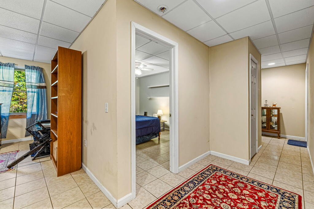 35 Buttercup Ln