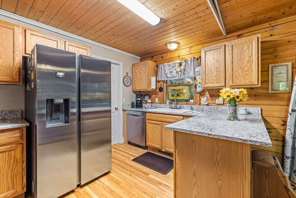 35 Buttercup Ln