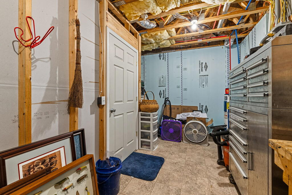 35 Buttercup Ln