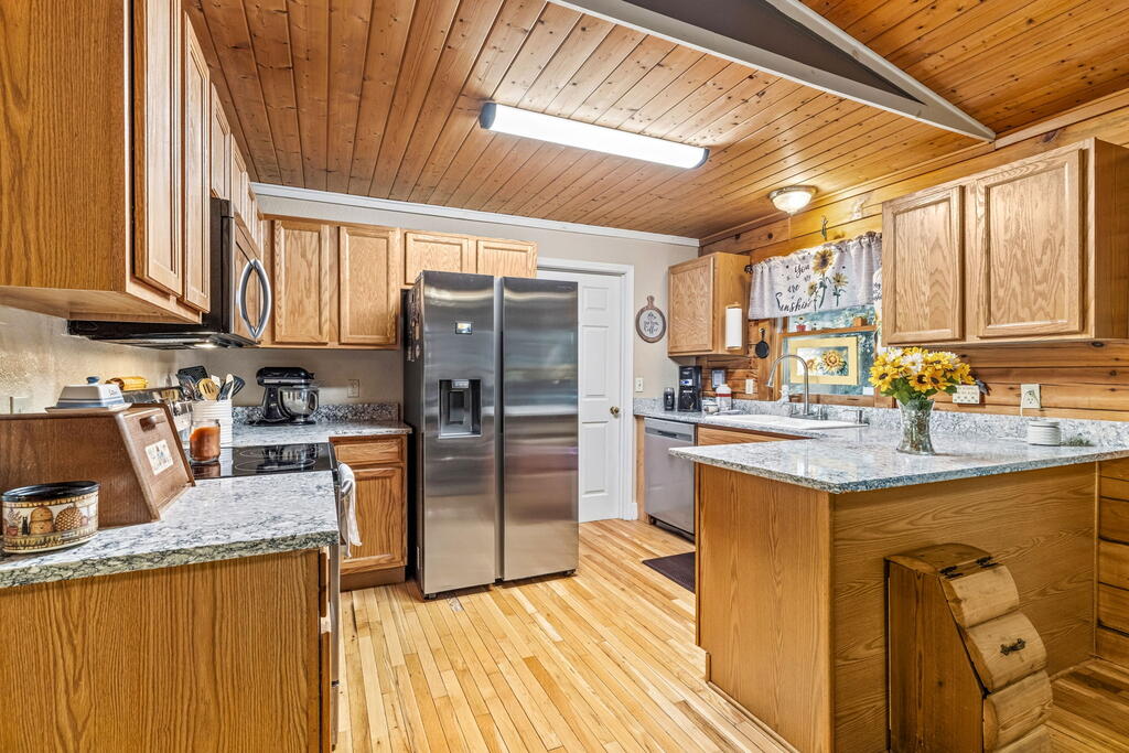 35 Buttercup Ln